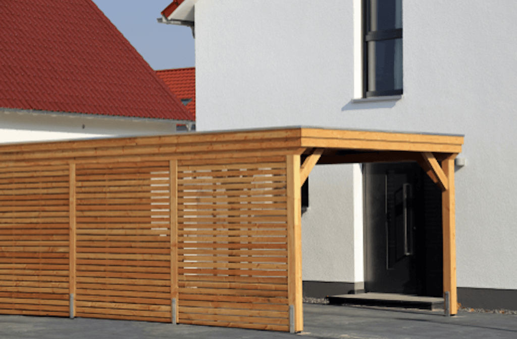 Carport aus Holz mit Flachdach